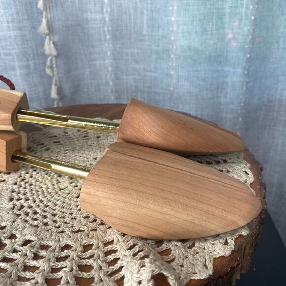 Nordstrom Wooden Shoe Trees - Picture 5 of 5